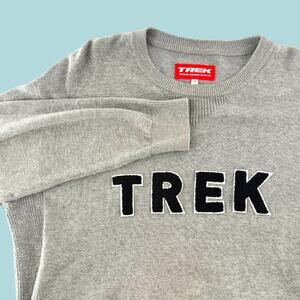 Adult Trek Varsity Knit Crewneck Sweater Gray Chenille Spell Out Cycling Sz M